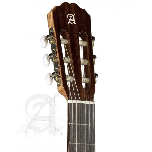 Alhambra 2C Con Funda Guitarra Clásica