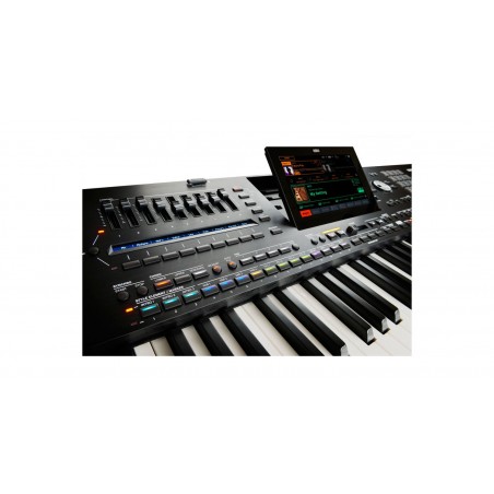 Korg PA5X-76