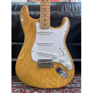 Fender Stratocaster Classic...