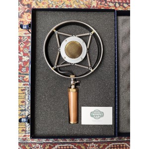 Ear Trumpet Myrtle *Used