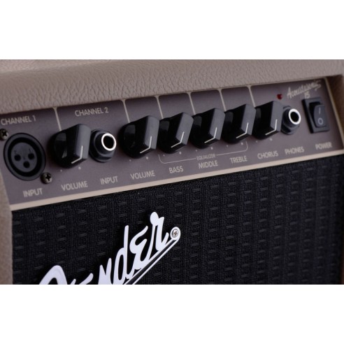 Fender Acoustasonic 15