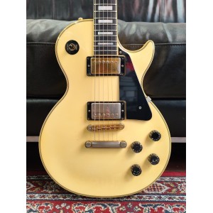Gibson Les Paul Custom...