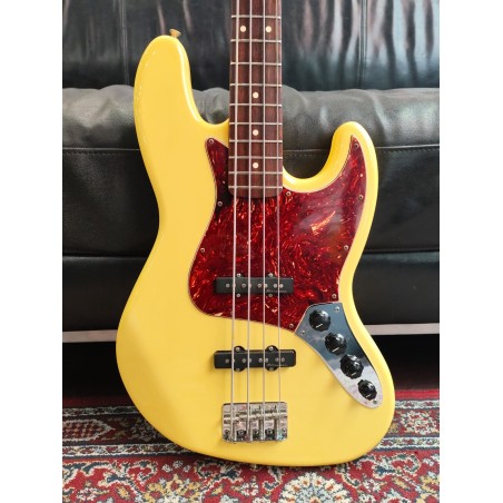 Fender Jazz Bass Deluxe Vintage White *Used