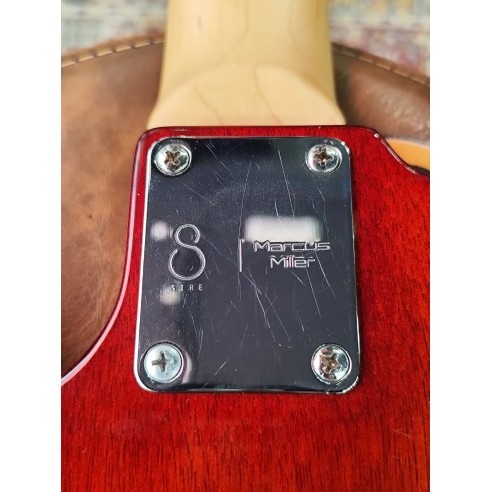 Marcus Miller V3 *Used