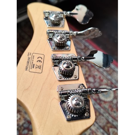 Marcus Miller V3 *Used