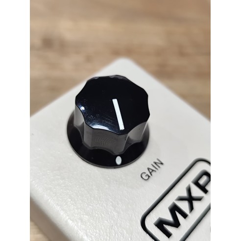 MXR Micro Amp M133 Boost *Used MXR Micro Amp M133 Boost *Used