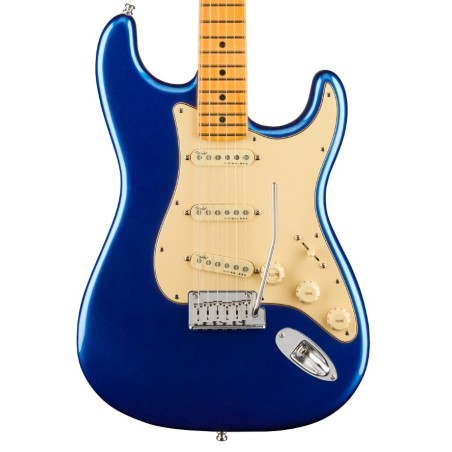 Fender AM Ultra Strat MN Cobra Blue