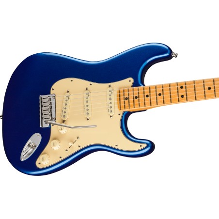 Fender AM Ultra Strat MN Cobra Blue