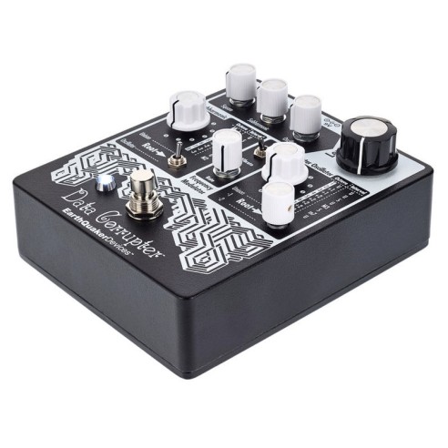 Earthquaker Devices Data Corrupter...