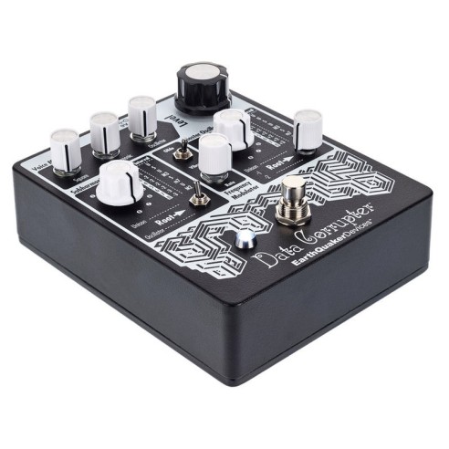 Earthquaker Devices Data Corrupter...